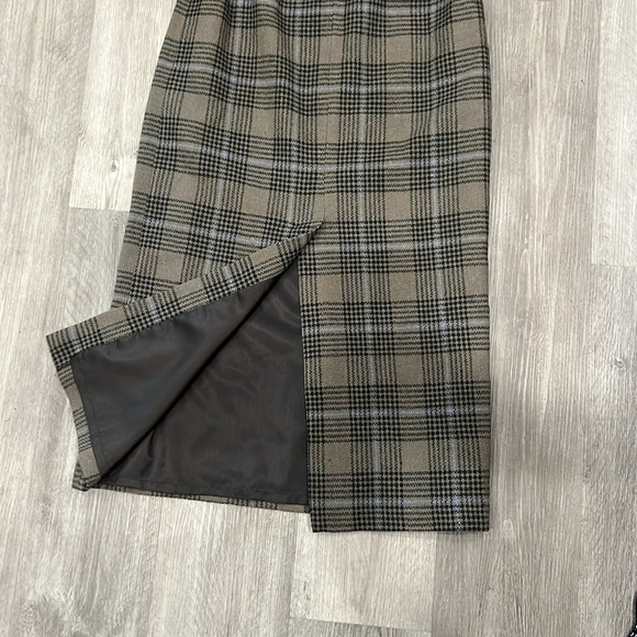 Harvé Benard skirt set, like new - Picture 5 of 9